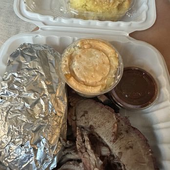 Lincoln On Main - Breakfast & Brunch Near Me - Canandaigua, New York Lincoln On Main - Breakfast & Brunch Near Me - Canandaigua, New York