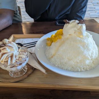 K Cafe Dabang - Mango Bingsu - Coffee & Tea Near Me - Lynnwood, Washington
