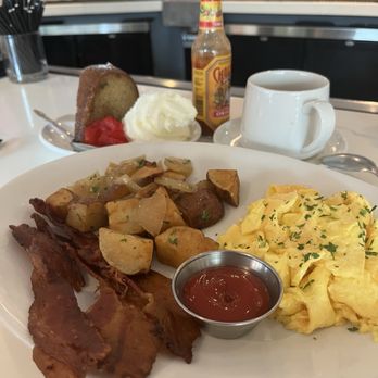 1310 Kitchen and Bar - Bacon, eggs, potatoes, rum cake. - Breakfast & Brunch Near Me - Washington, DC, District of Columbia