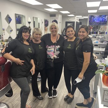 La Verde Salon & Spa - Karla and her team - Hair Salons Near Me - Hallandale Beach, Florida La Verde Salon & Spa - Karla and her team - Hair Salons Near Me - Hallandale Beach, Florida