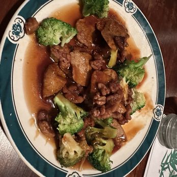 Veggie Heaven - Vegan Chicken Broccoli - Vegetarian Near Me - Montclair, New Jersey