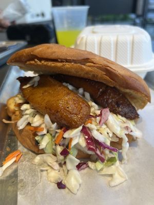 Pimento Jamaican Kitchen- Pimento On The Lake (Seasonal Operations) by null