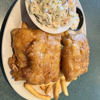 Metro Diner - Fish Fry Friday - American Near Me - Birmingham, Alabama