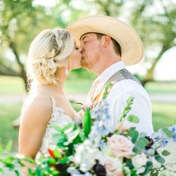 Joy's Downtown Flowers - Joy's Flowers - Sparrow Creek Ranch, PC Allee J Photography
