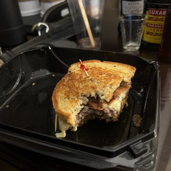 Habit Burger & Grill - Crushed the Patty Melt - Burgers Near Me - Parsippany, New Jersey Habit Burger & Grill - Crushed the Patty Melt - Burgers Near Me - Parsippany, New Jersey