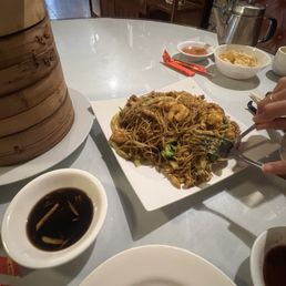 Singapore Rice Noodle () Singapore Rice Noodle ()