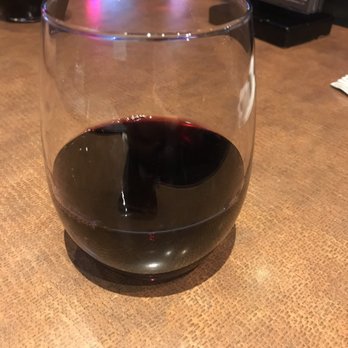 4th & Mill - House wine - American Near Me - Rancho Cucamonga, California 4th & Mill - House wine - American Near Me - Rancho Cucamonga, California