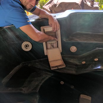 Paradise Pools - Cleaning a hot tub - Pool & Hot Tub Service Near Me Paradise Pools - Cleaning a hot tub - Pool & Hot Tub Service Near Me