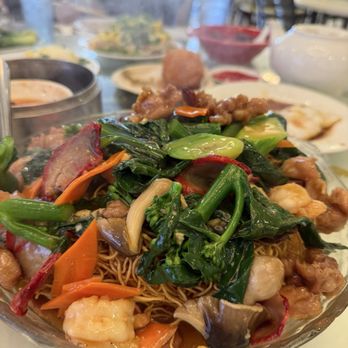 Tan Kimsu - Crispy chow main - Seafood Near Me - Westminster, California Tan Kimsu - Crispy chow main - Seafood Near Me - Westminster, California