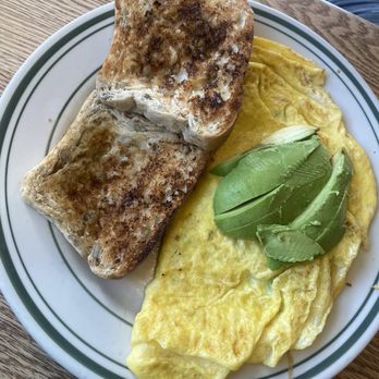 Dot's Restaurant - Omelette with avocado and house made bread - Diners Near Me - Wilmington, Vermont