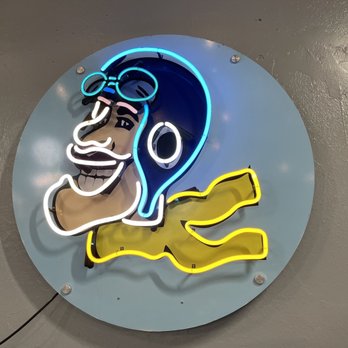 Biff Buzby's Burgers - Neon wall art. - Burgers Near Me - Live Oak, Texas Biff Buzby's Burgers - Neon wall art. - Burgers Near Me - Live Oak, Texas