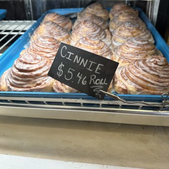 Bake Haus 232 - Cinnamon Roll - Desserts Near Me - Winter Park, Colorado Bake Haus 232 - Cinnamon Roll - Desserts Near Me - Winter Park, Colorado