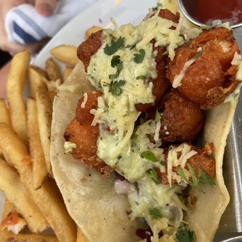 Teddy's By The Sea - Spice cauliflower tacos - Seafood Near Me - Carpinteria, California Teddy's By The Sea - Spice cauliflower tacos - Seafood Near Me - Carpinteria, California