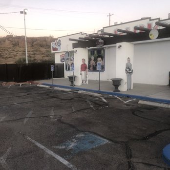 Canyon 66 Restaurant and Lounge - Sports Bars Near Me - KINGMAN, Arizona