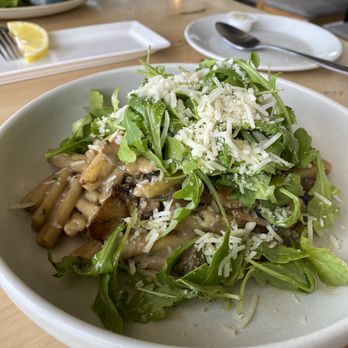La Goéliche - Mushroom pasta $26 CAD - Hotels Near Me - Sainte-Pétronille, Quebec