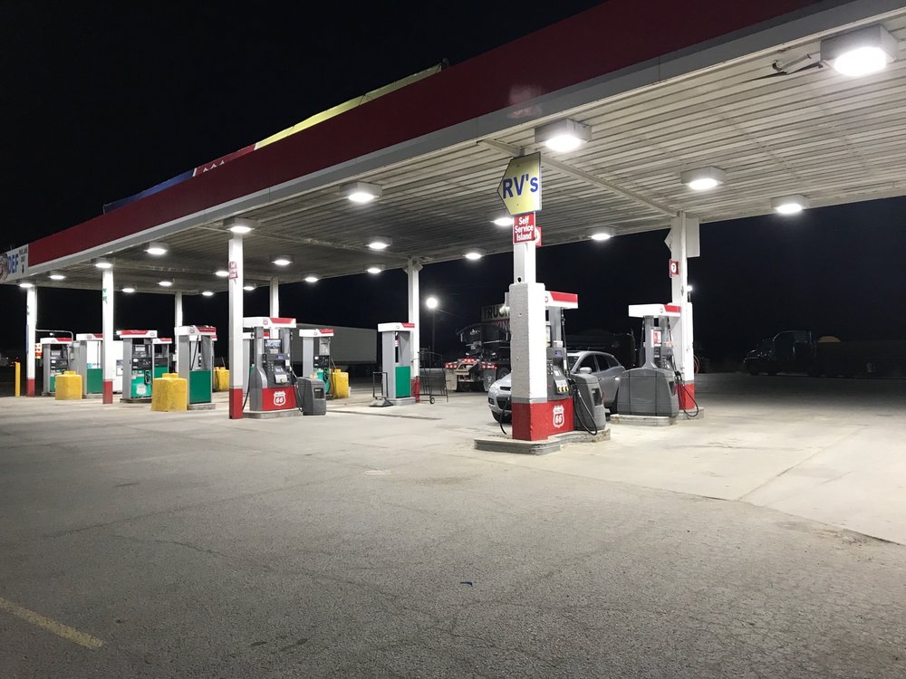 ROCK PORT PLAZA 1306 US Highway 136 W, Rock Port, Missouri Gas