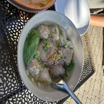 Mee Sen Thai Eatery - 52 Pork Wonton Soup - Thai Near Me - Portland, Oregon Mee Sen Thai Eatery - 52 Pork Wonton Soup - Thai Near Me - Portland, Oregon