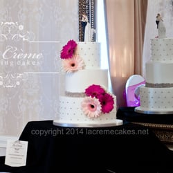 La Crème Wedding Cakes