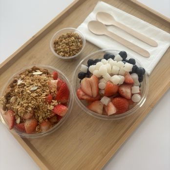 Let Eat Yogurt - build your own - Desserts Near Me - Buena Park, California