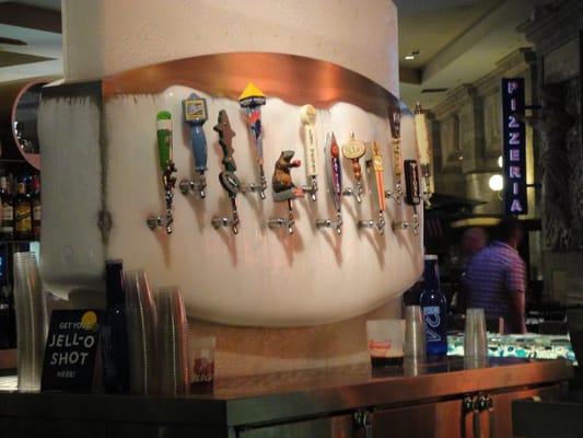 Pour 24 by null