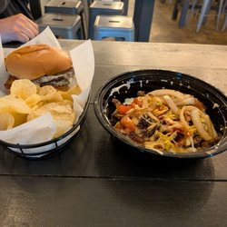 Jalapeno honey burger and bacon cheeseburger mac, both very good!