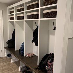 Woodcrafters Diy Studio - Cubbies in mudroom