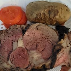 Riley's Restaurant & Lounge - Prime rib