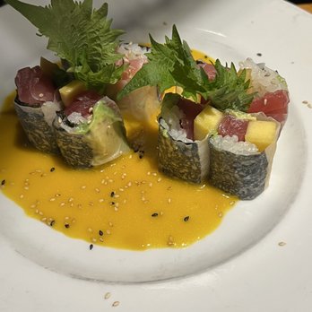 Ooka Japanese Restaurant - Mango Roll - Japanese Near Me - Riverside, California