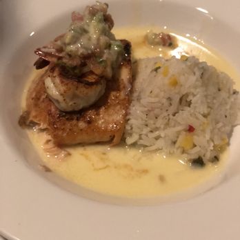 Chart House - Salmon - Seafood Near Me - Atlantic City, New Jersey