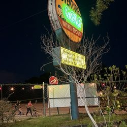 Adventure Mini Golf