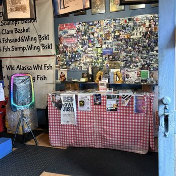 The Fish House Cafe - Seafood Near Me - Tacoma, Washington