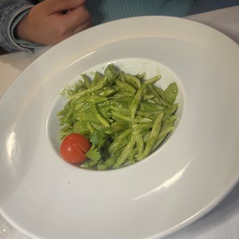 La Taverna - Tagliolini al Pesto with Potatoes - Italian Near Me - Monterosso Al Mare, SP