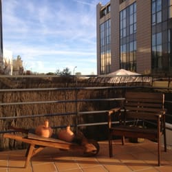 Nomad Plaza - Terrace Area