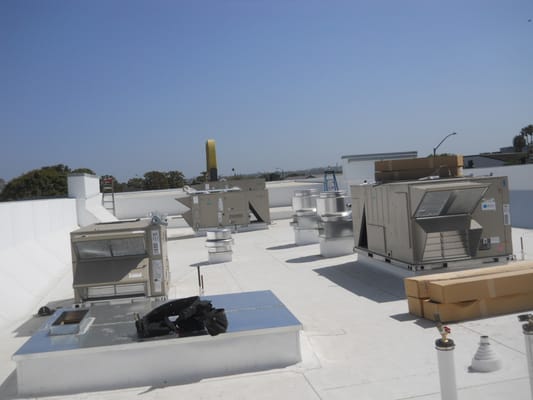 Mission Valley Roofing Logo