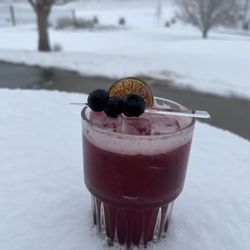 Bluebird Restaurant & Tavern at Spring Valley Golf Club