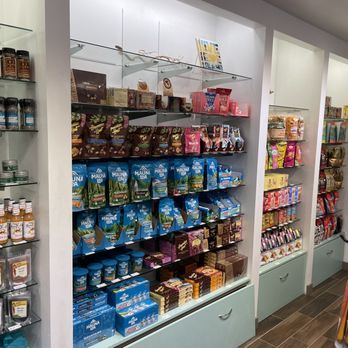 Prince Waikiki - Convenience store in the lobby - Hotels Near Me - Honolulu, Hawaii