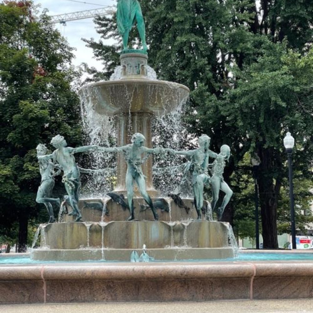 Indiana Landmarks -- Monument Circle Tours - Architectural Tours Near Me - Indianapolis, Indiana Indiana Landmarks -- Monument Circle Tours - Architectural Tours Near Me - Indianapolis, Indiana
