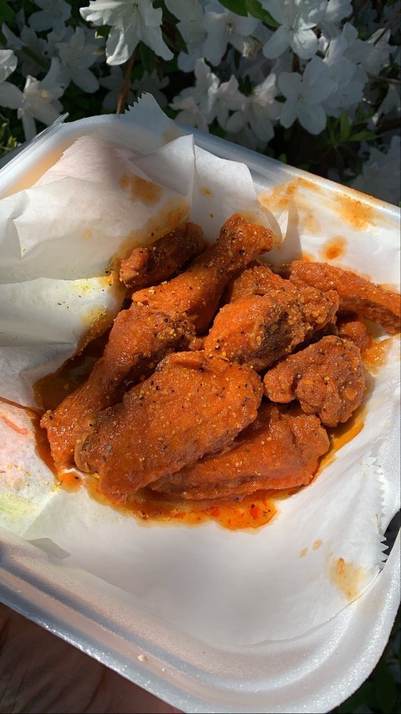 901 WINGS Updated September 2024 14 Photos & 17 Reviews 1515