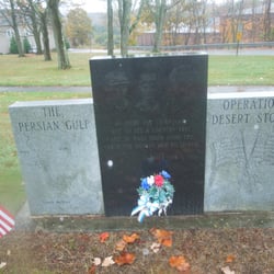Thompson Veterans Memorials - Persian Gulf and Desert Storm