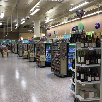 Publix - a view of a grocery store - Grocery Near Me - North Palm Beach, Florida