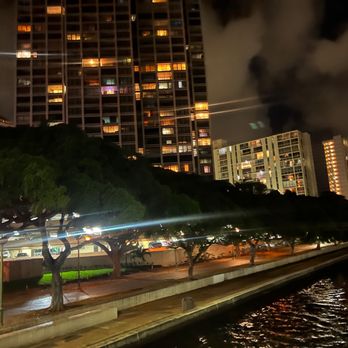 Ala Wai Promenade - Parks Near Me - Honolulu, Hawaii Ala Wai Promenade - Parks Near Me - Honolulu, Hawaii
