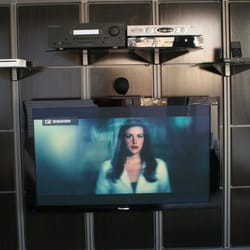 Audio Intellect - An Evo wall unit featuring Cabasse Micro speakers from France.