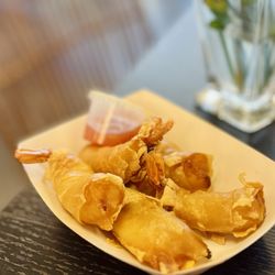 Sip of Saigon - Rocket Shrimp Egg Rolls (5 Pieces)