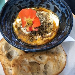 Rona's - Beautifully presented eggs