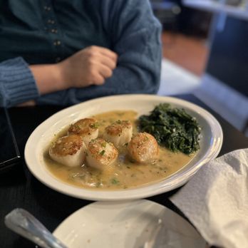 Sotto Mare - Sea Scallop Saute - Seafood Near Me - San Francisco, California Sotto Mare - Sea Scallop Saute - Seafood Near Me - San Francisco, California