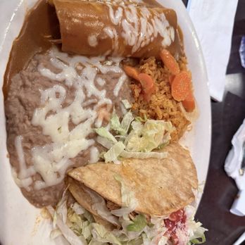 La Piñata - Chicken enchilada & 2 chicken tacos - Mexican Near Me - Fremont, California
