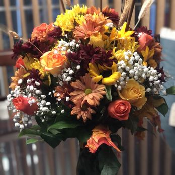 Commerce Flowers - Thanksgiving theme - Florists Near Me - City Of Commerce, California Commerce Flowers - Thanksgiving theme - Florists Near Me - City Of Commerce, California
