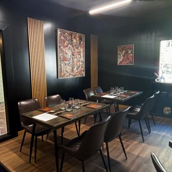 Five Senses - Restaurant interior - Sushi Bars Near Me - Calistoga, California Five Senses - Restaurant interior - Sushi Bars Near Me - Calistoga, California