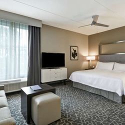 Homewood Suites by Hilton Raleigh Cary I-40 - Guest room
