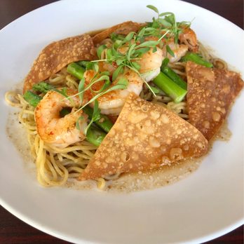Soho Ramen and Sake Bar - Sweet chili shrimp, garlic noodle, sauteed asparagus, wonton chips, micro greens, sesame soy sauce - Ramen Near Me - Temecula, California Soho Ramen and Sake Bar - Sweet chili shrimp, garlic noodle, sauteed asparagus, wonton chips, micro greens, sesame soy sauce - Ramen Near Me - Temecula, California